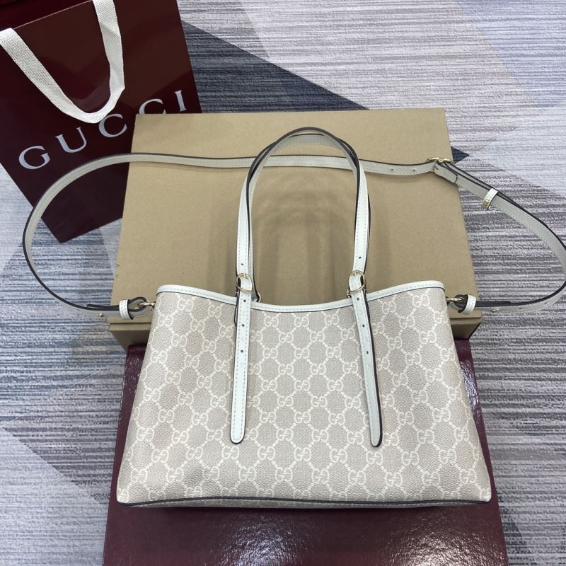 Gvc*1 tote bags